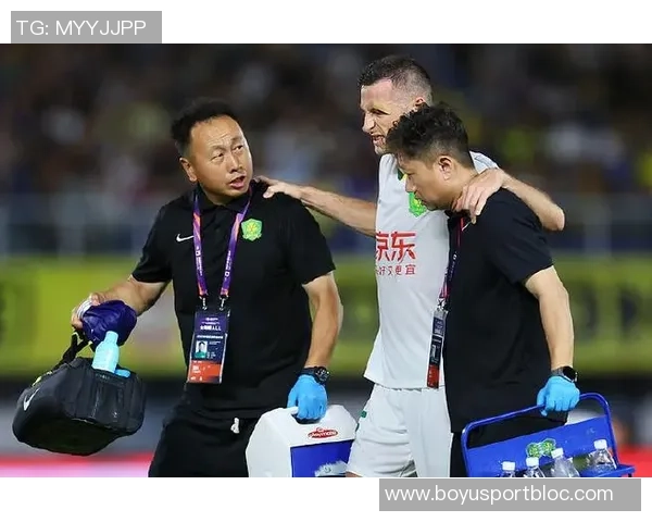 国安重返训练场外援斯帕吉奇归队备战新赛季